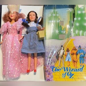 1988 Wizard  OF OZ DOROTHY & GLENDA GOOD WITCH  TOYS CORP. 50th ANNI. DOLLS Box
